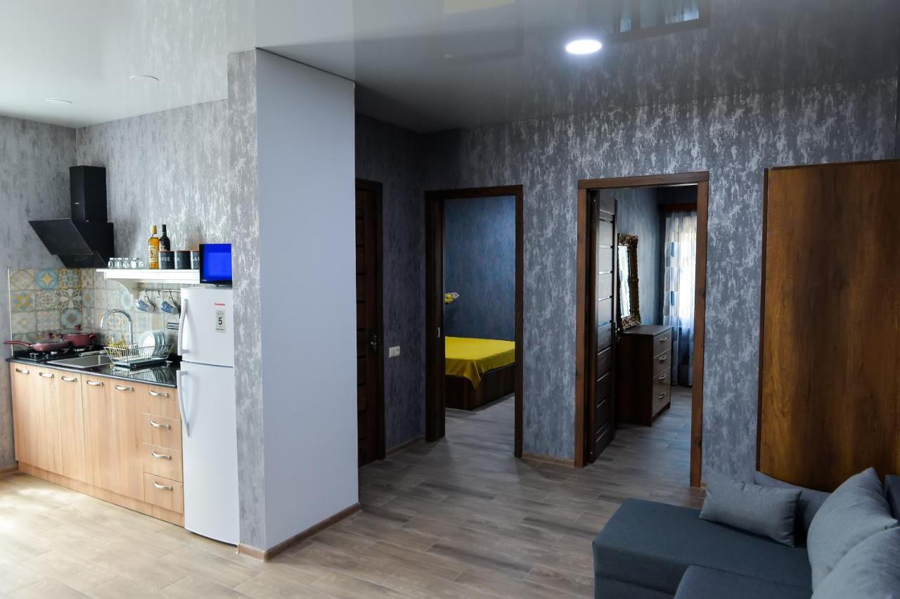 Lions Apartment Уреки Экстерьер фото